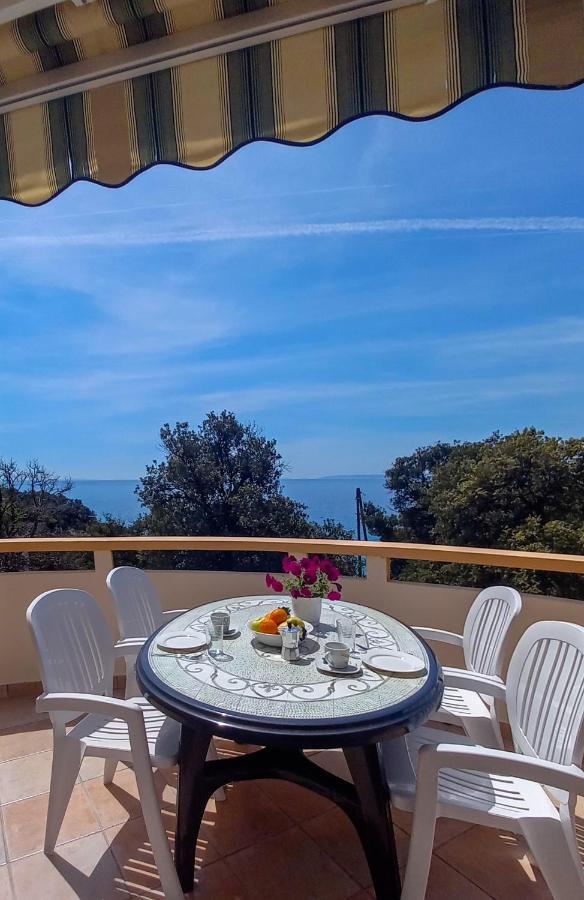 Apartments By The Sea Cove Mulobedanj, Pag - 6275 Lun  Bagian luar foto
